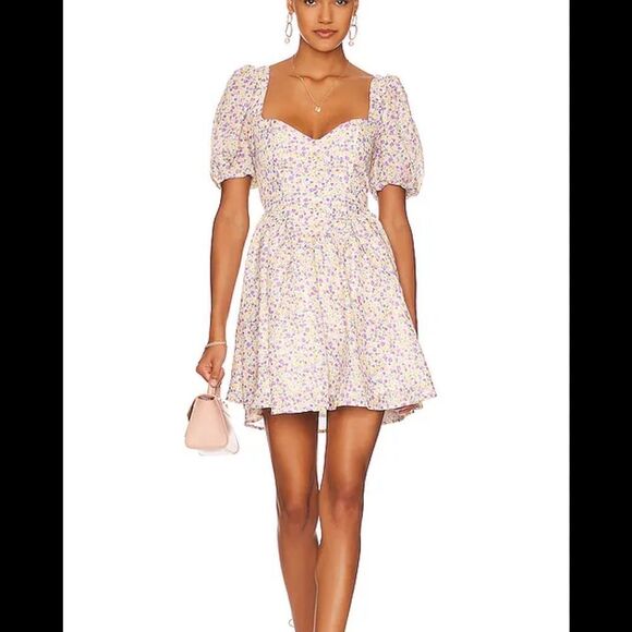 Bardot Dresses & Skirts - 🌻BARDOT Floral Puff Sleeve Dress